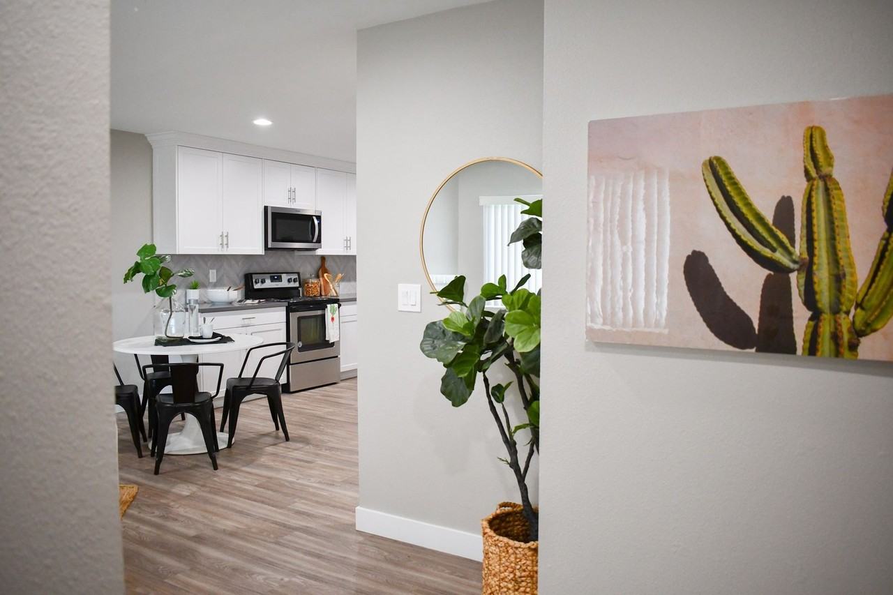 Westfall Village Apartments 302 E Fallbrook St, Fallbrook, CA 92028