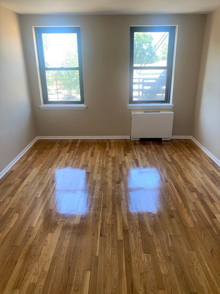 Martin Manor Apartment Homes - Photo 6 of 22