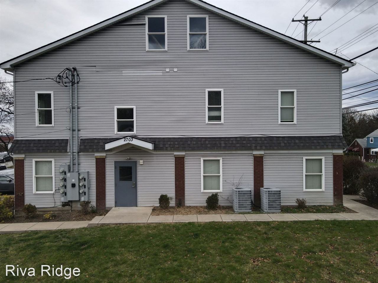 2703 Middletown Road Apartments 2703 Middletown Rd, Ingram, PA 15205