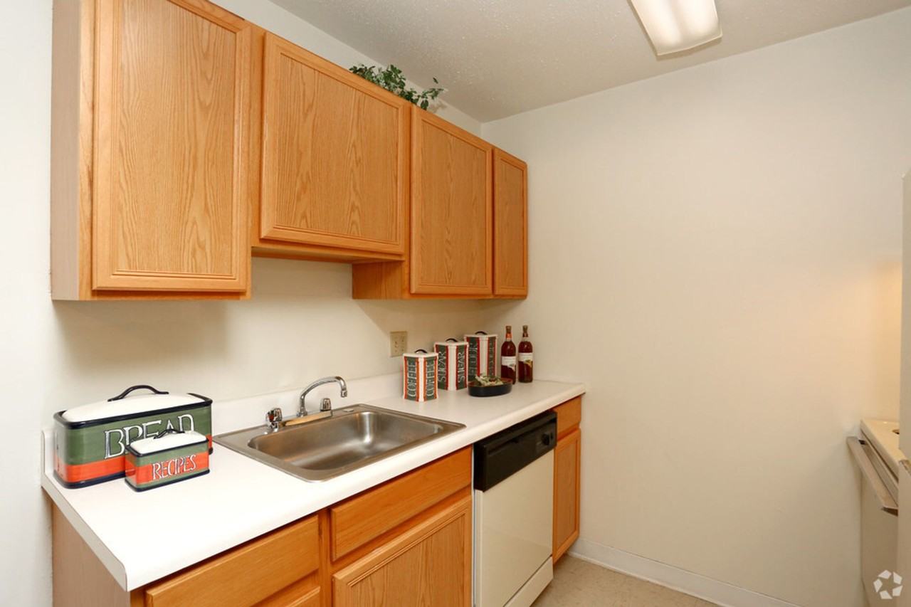 Woodlands - Photo 6 of 50