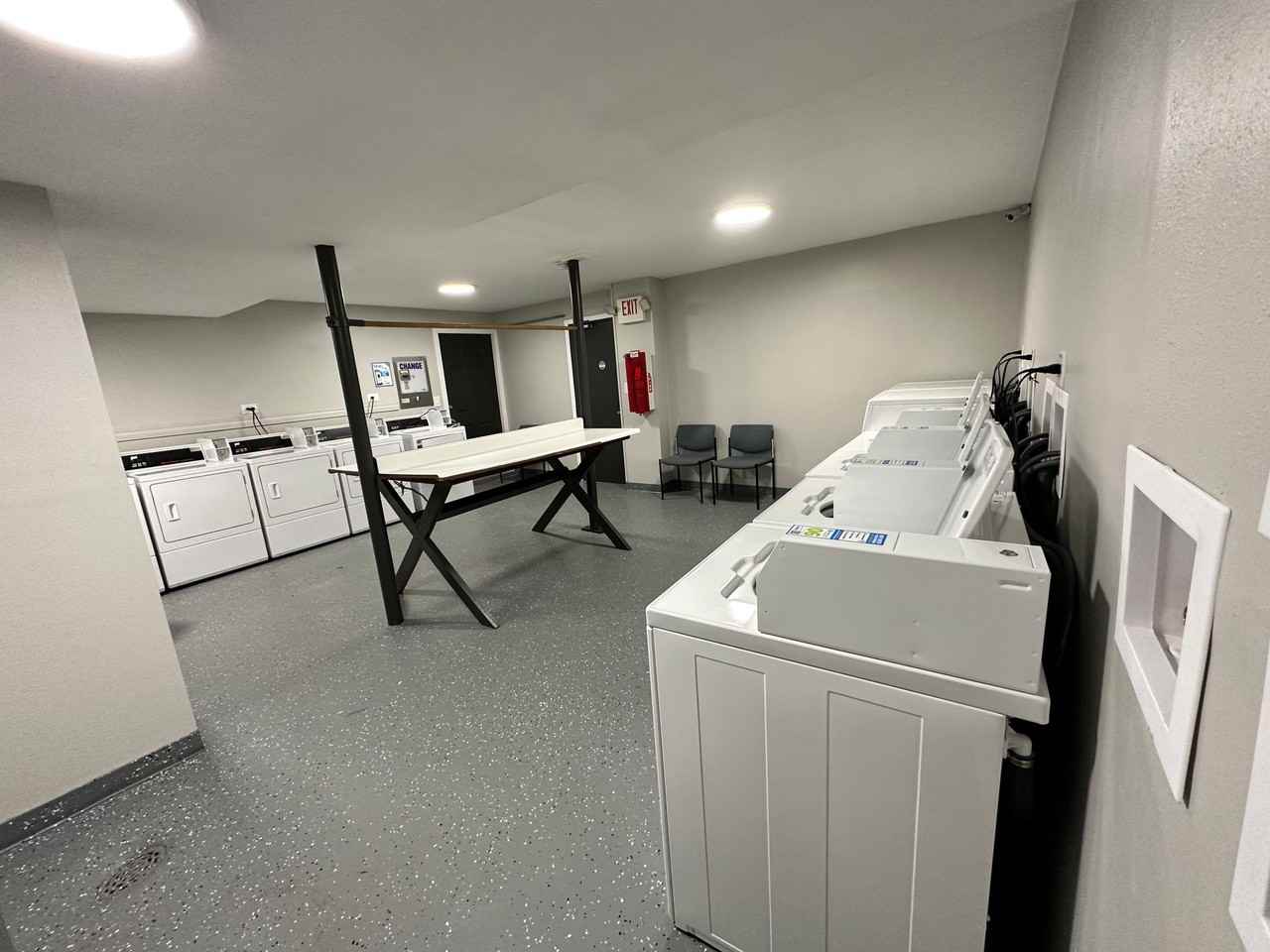 Harrison Beach Apartments - Photo 6 of 50