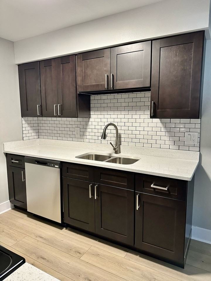 CherryVale Apartments - Photo 5 of 50