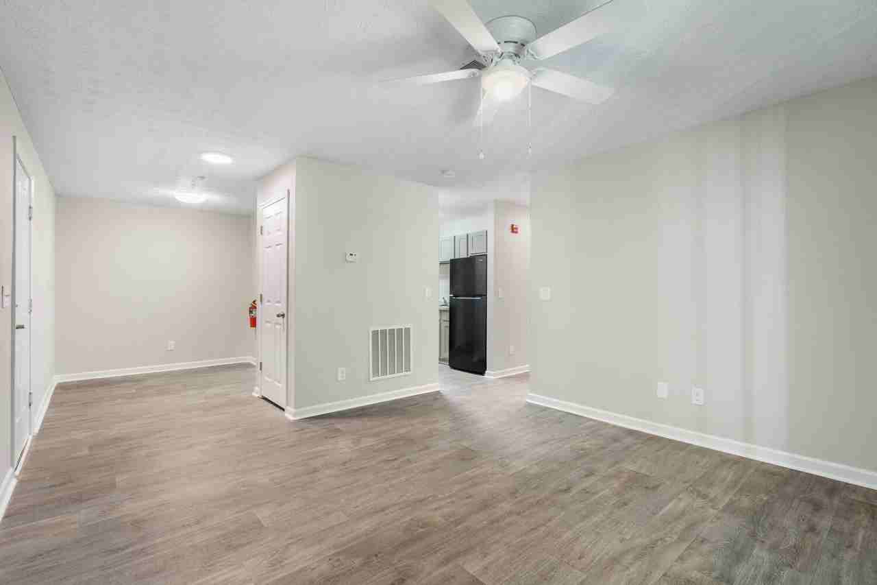 Salem Chase Apartments - Photo 2 of 14