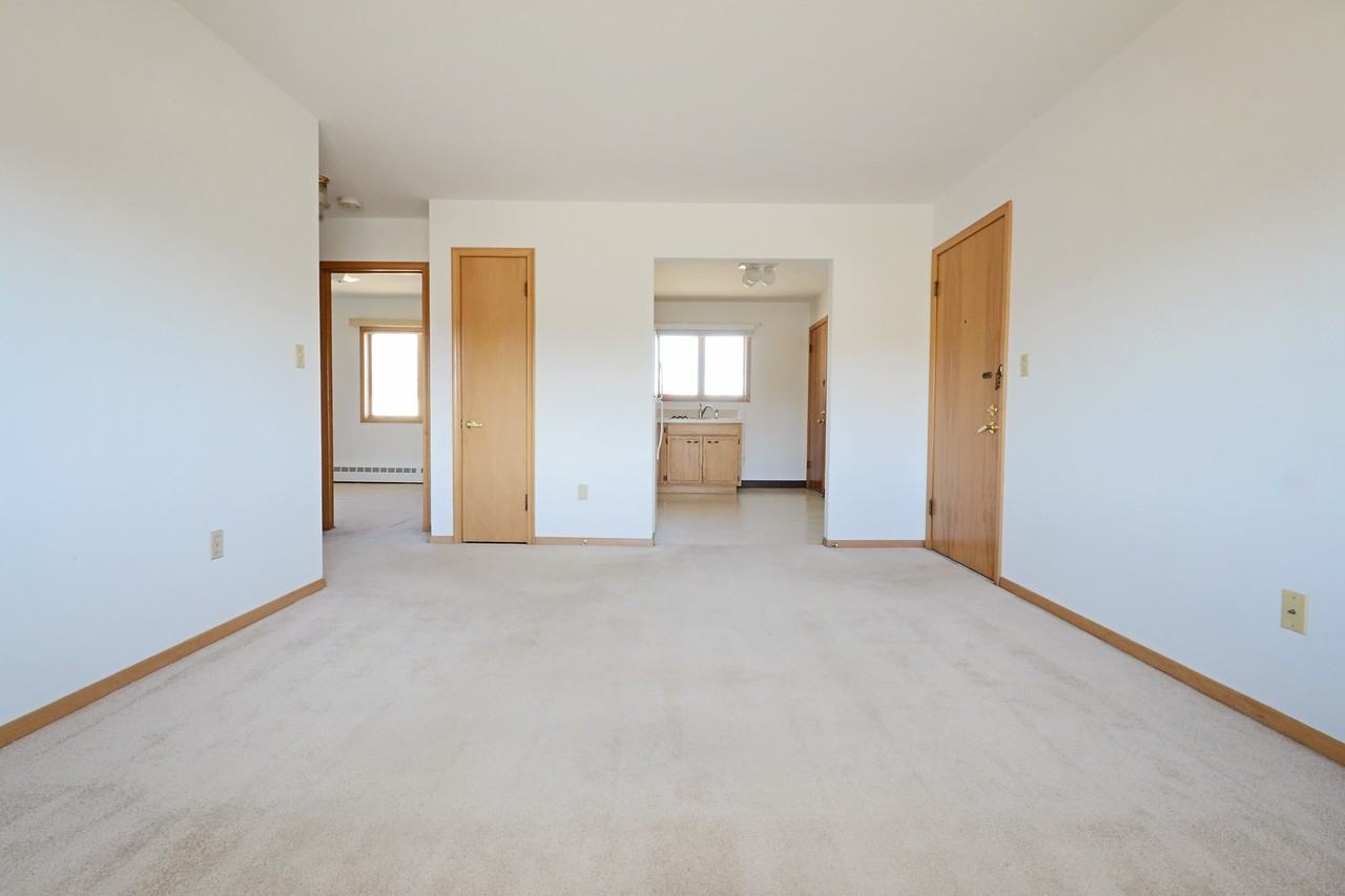 2028-2048 5th Street NW - Photo 6 of 24