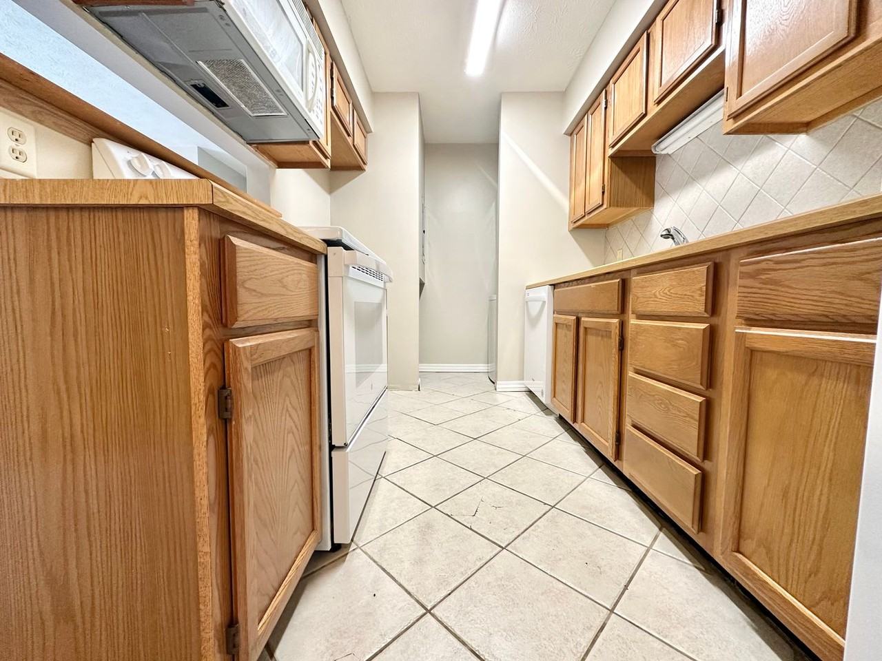 Parkview Apartments - Photo 7 of 50