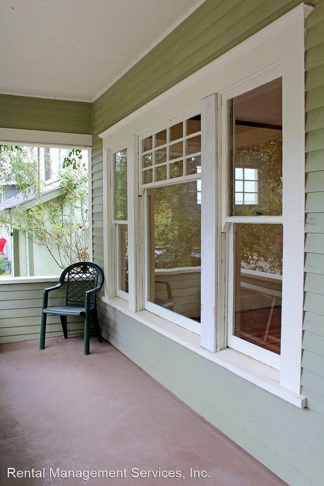 4642 NE 28th Ave. Units A&B - Photo 3 of 44