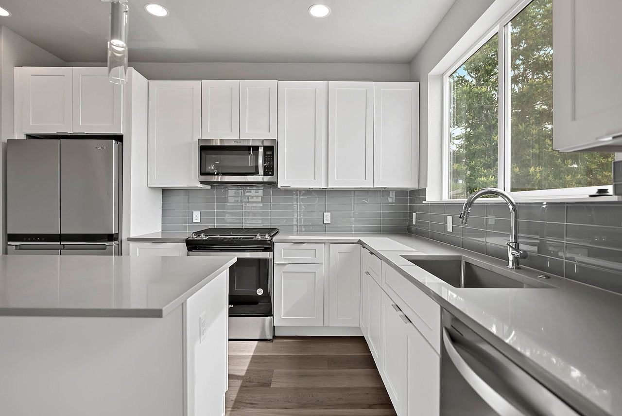 5325 W 12th Ave - Photo 4 of 50
