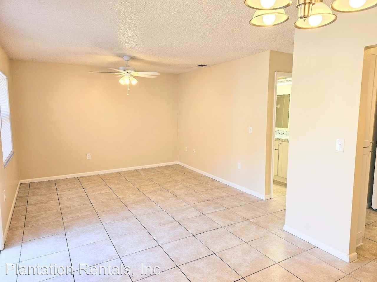 NE Dr. Martin Luther King Jr. Ave - Photo 2 of 16