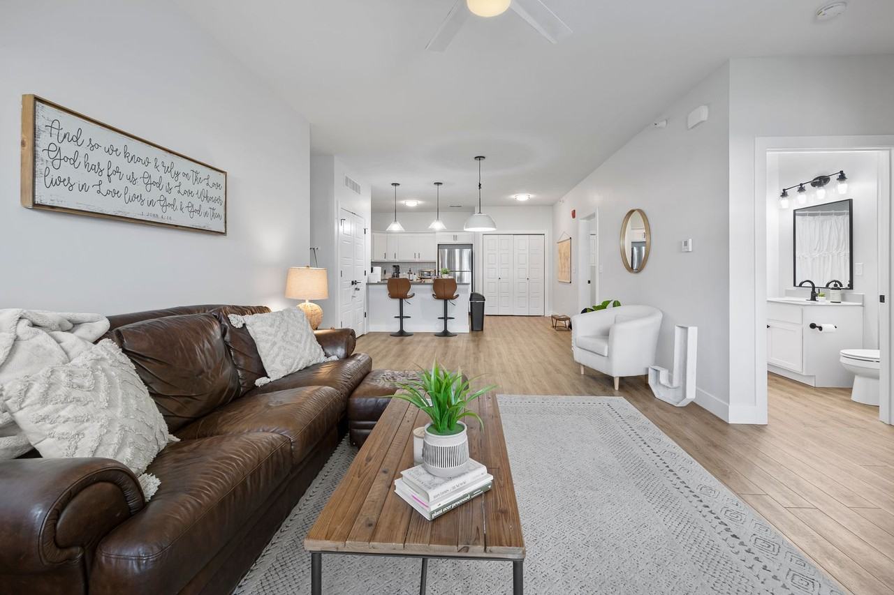 3216-3218 Gerig - Photo 5 of 18