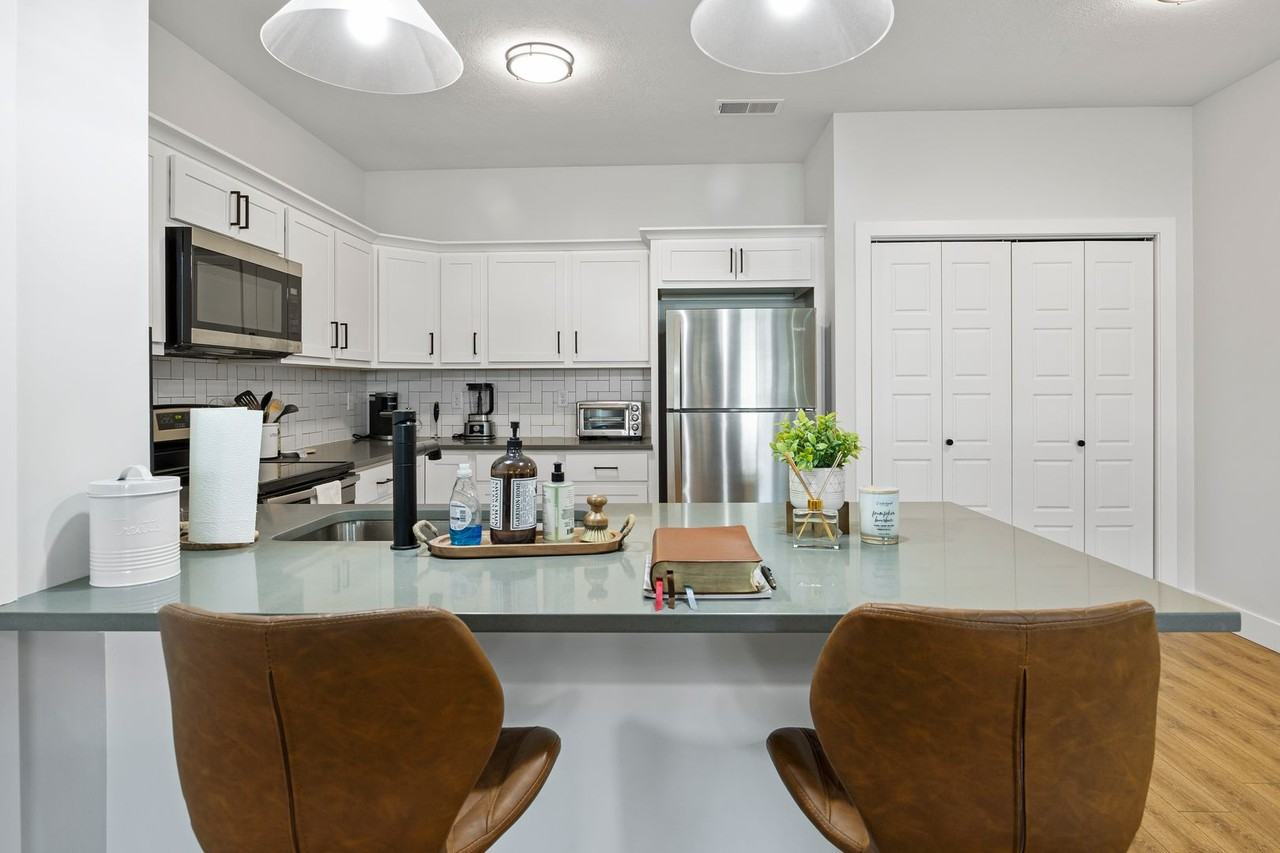 3216-3218 Gerig - Photo 6 of 31