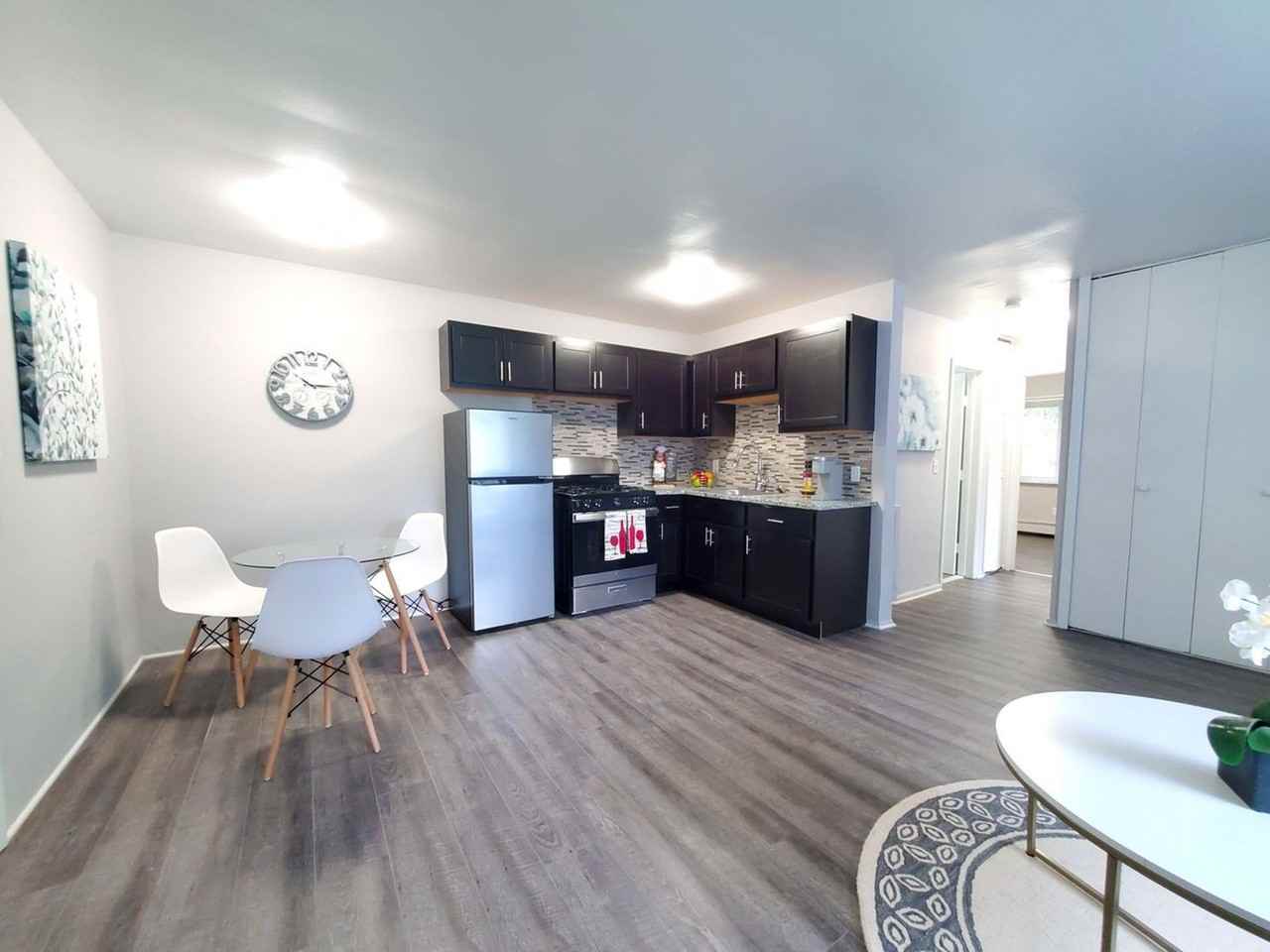 Smartland One-3-One Apartments - Photo 6 of 42