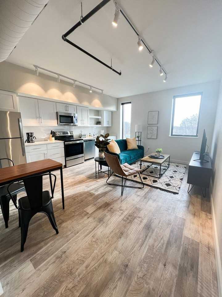 Briar Grove Apartments (Building D) - Photo 7 of 50