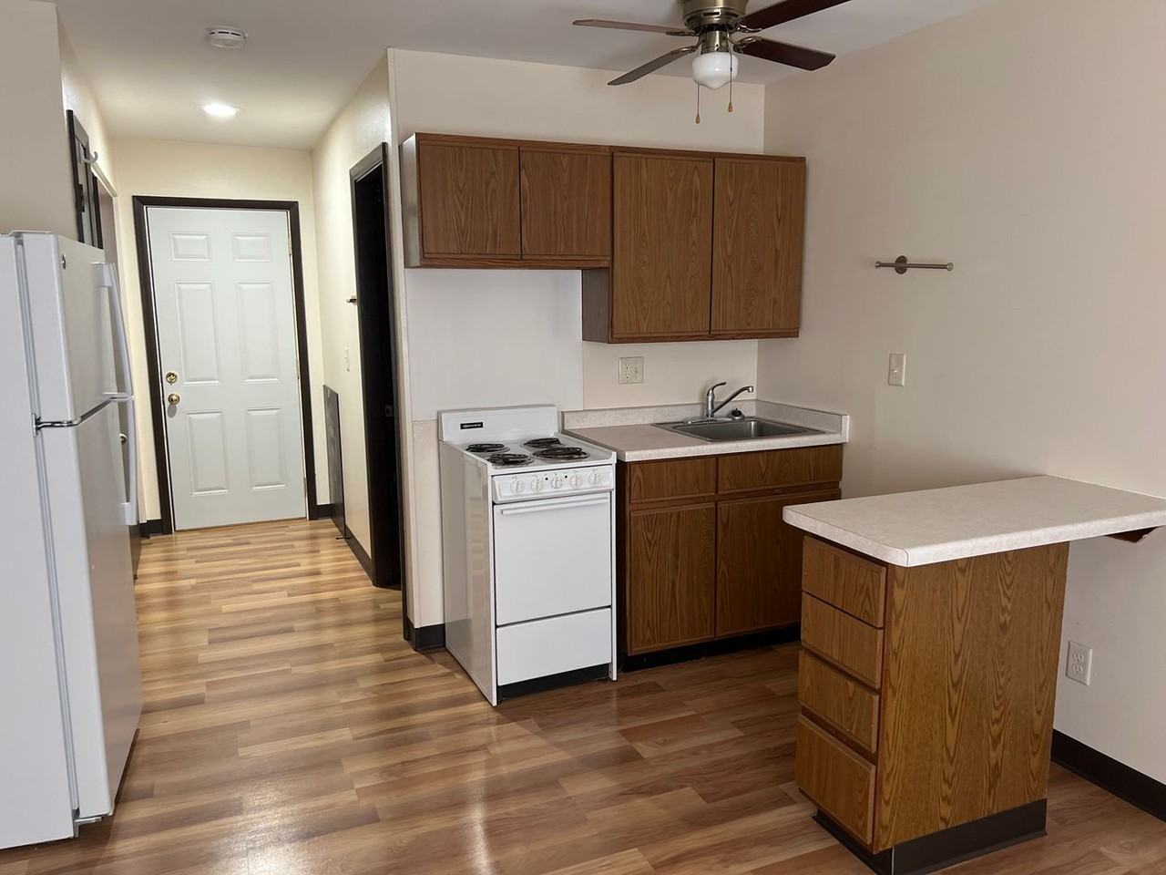 Atrium Apartment Homes, LLC - Photo 4 of 40