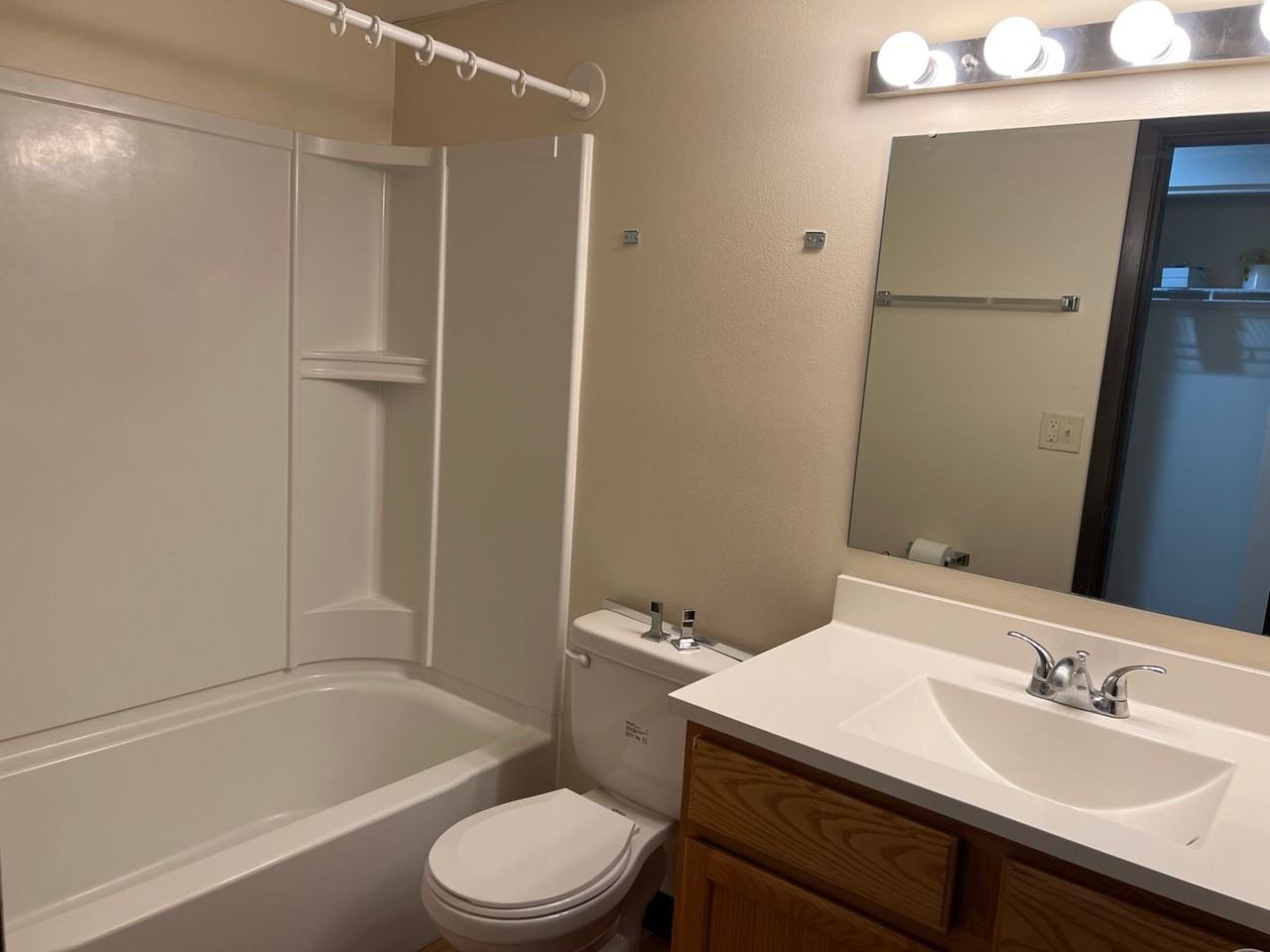 Atrium Apartment Homes, LLC - Photo 7 of 40