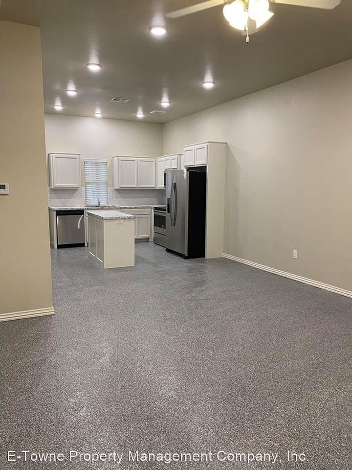 3232-3234 N. 5th St. - Photo 3 of 15