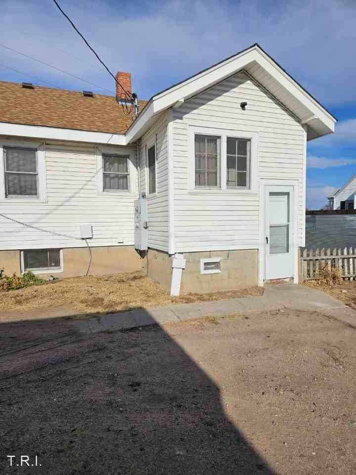 2128-2204.5 9th Street - Photo 2 of 22