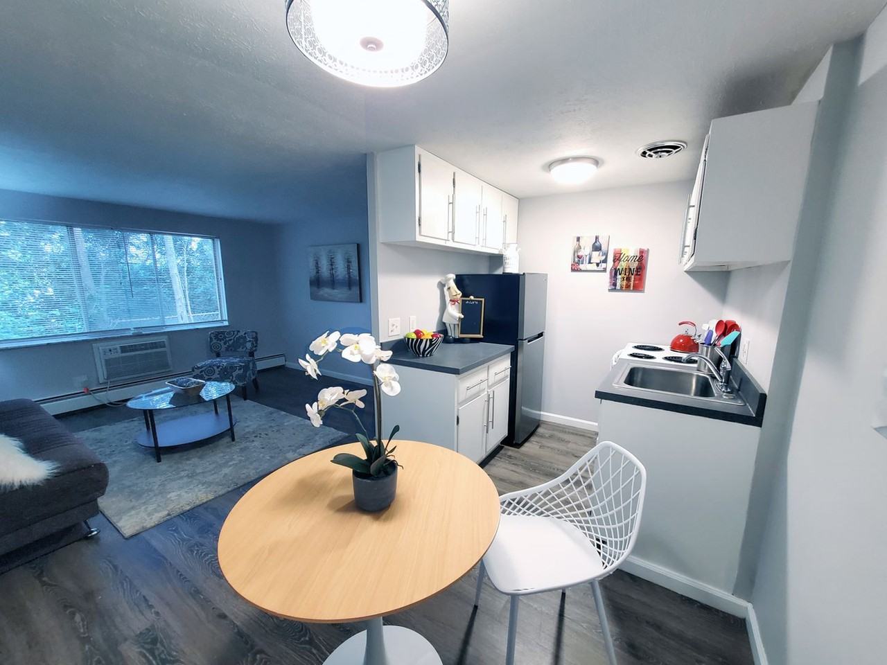 Smartland Parkwood Manor Apartments - Photo 7 of 13