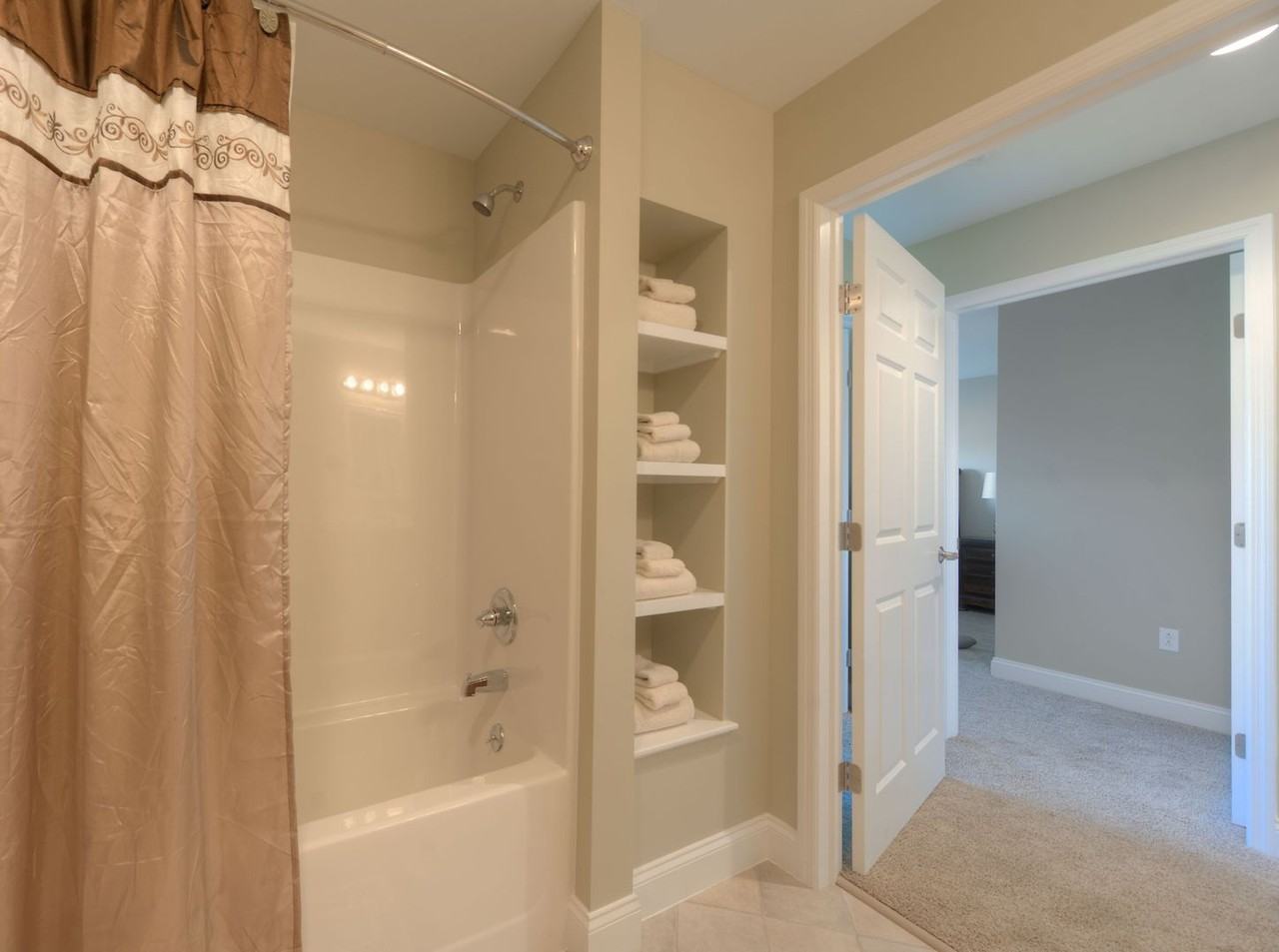 Meadows, Hickory Grove Apartments - Photo 5 of 50