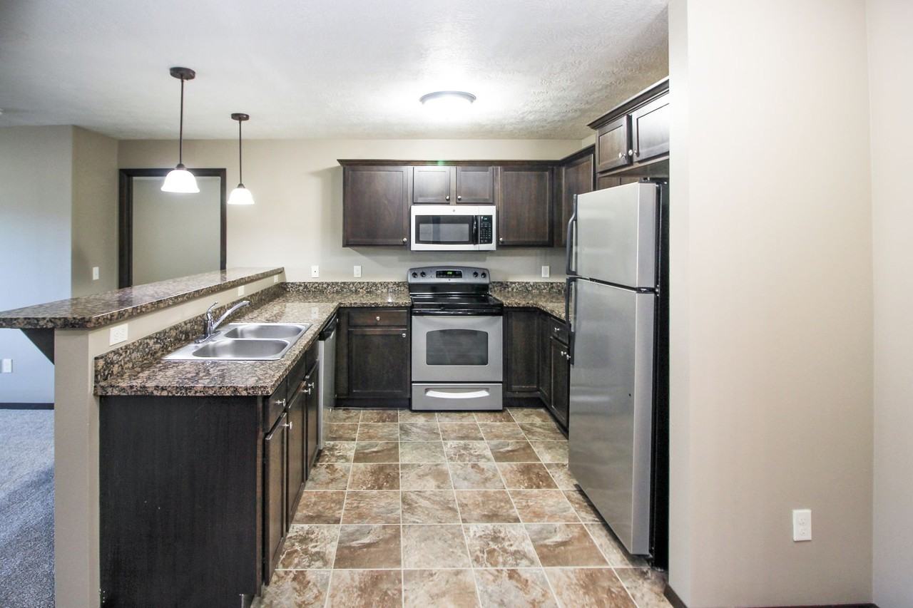 The Villas at Canyon Creek - Photo 5 of 50