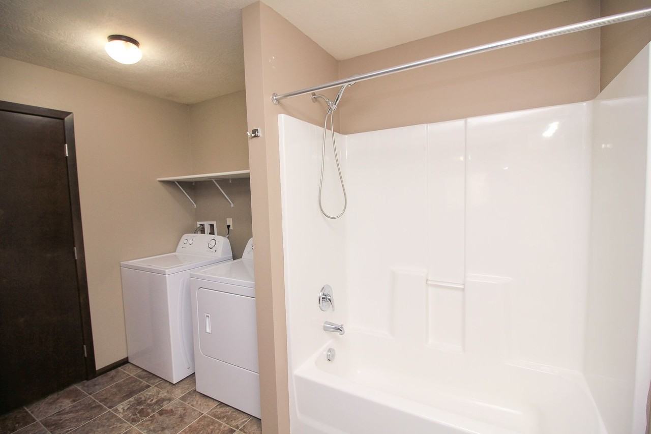 The Villas at Canyon Creek - Photo 7 of 50