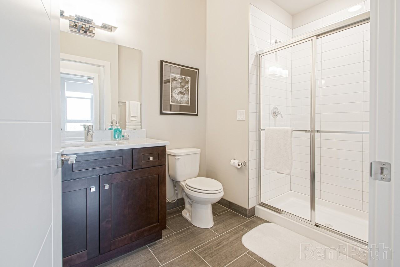 Mosaic on Oakland - Photo 4 of 50