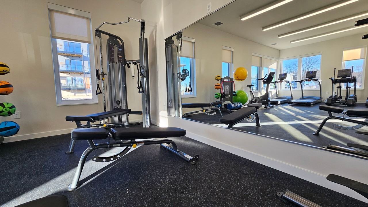 Loomis Crossing Apartments - Photo 4 of 50