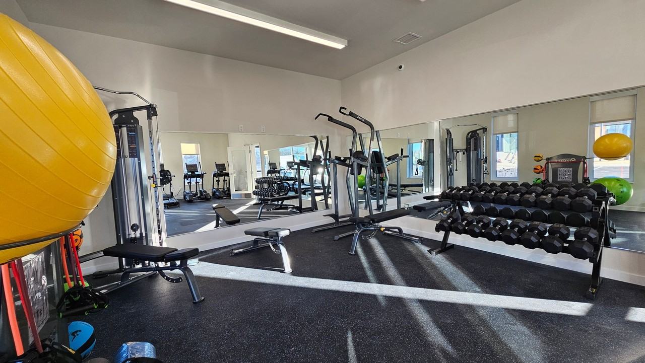 Loomis Crossing Apartments - Photo 5 of 50