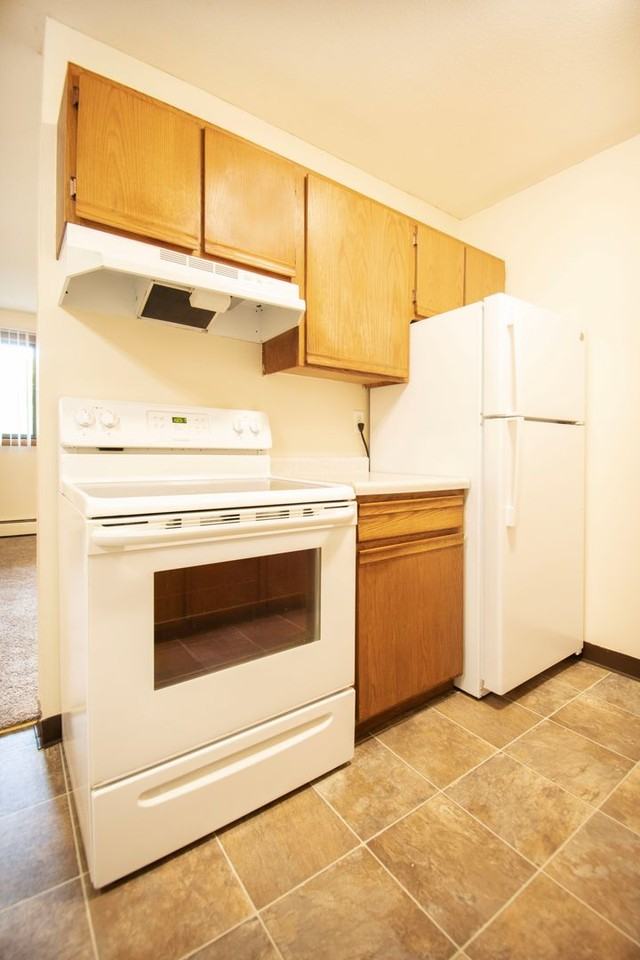 Tonkaway Apartments - Photo 4 of 50