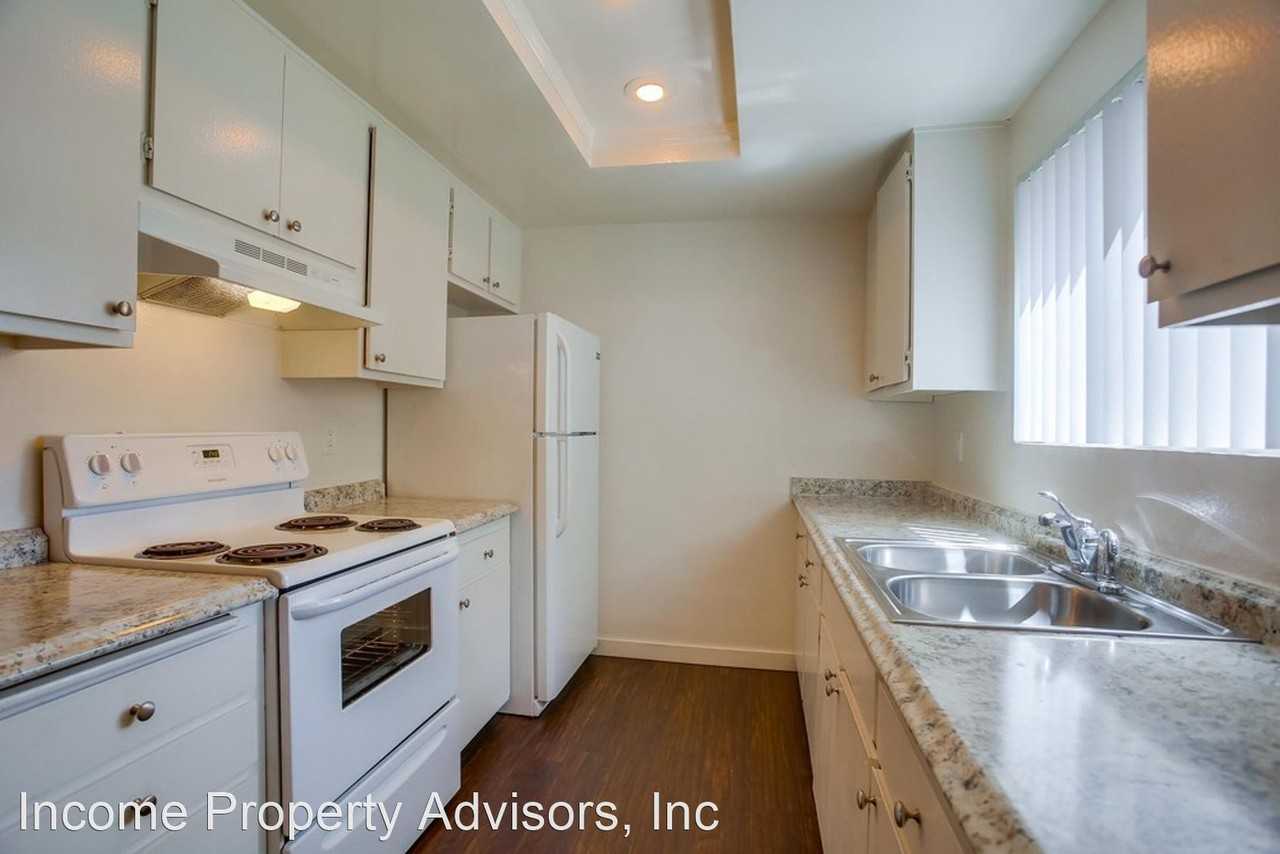 2030-2032 Cypress Avenue - Photo 3 of 11