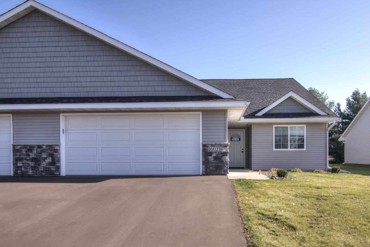 1624B Gunston Dr - Photo 3 of 50