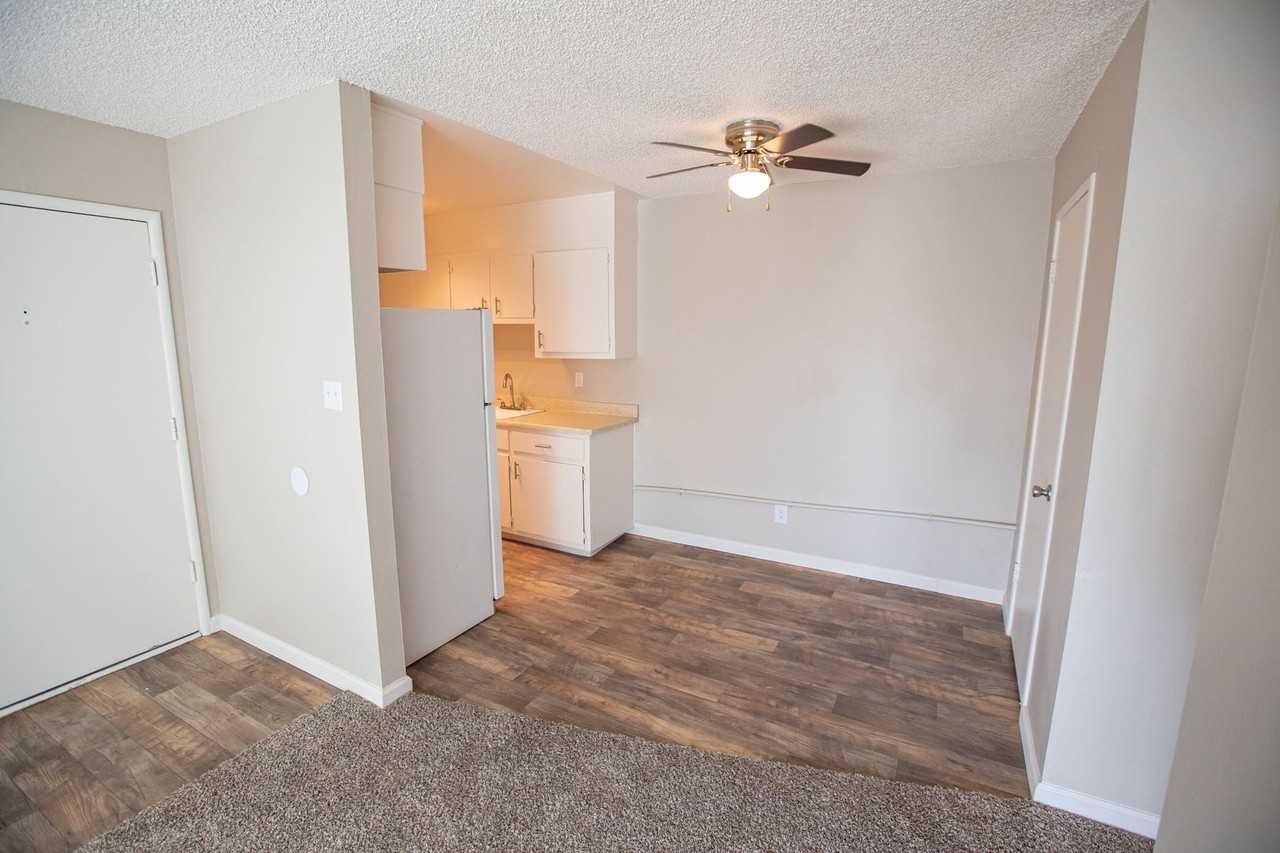 5500 Foothill Garden Court - Photo 3 of 9