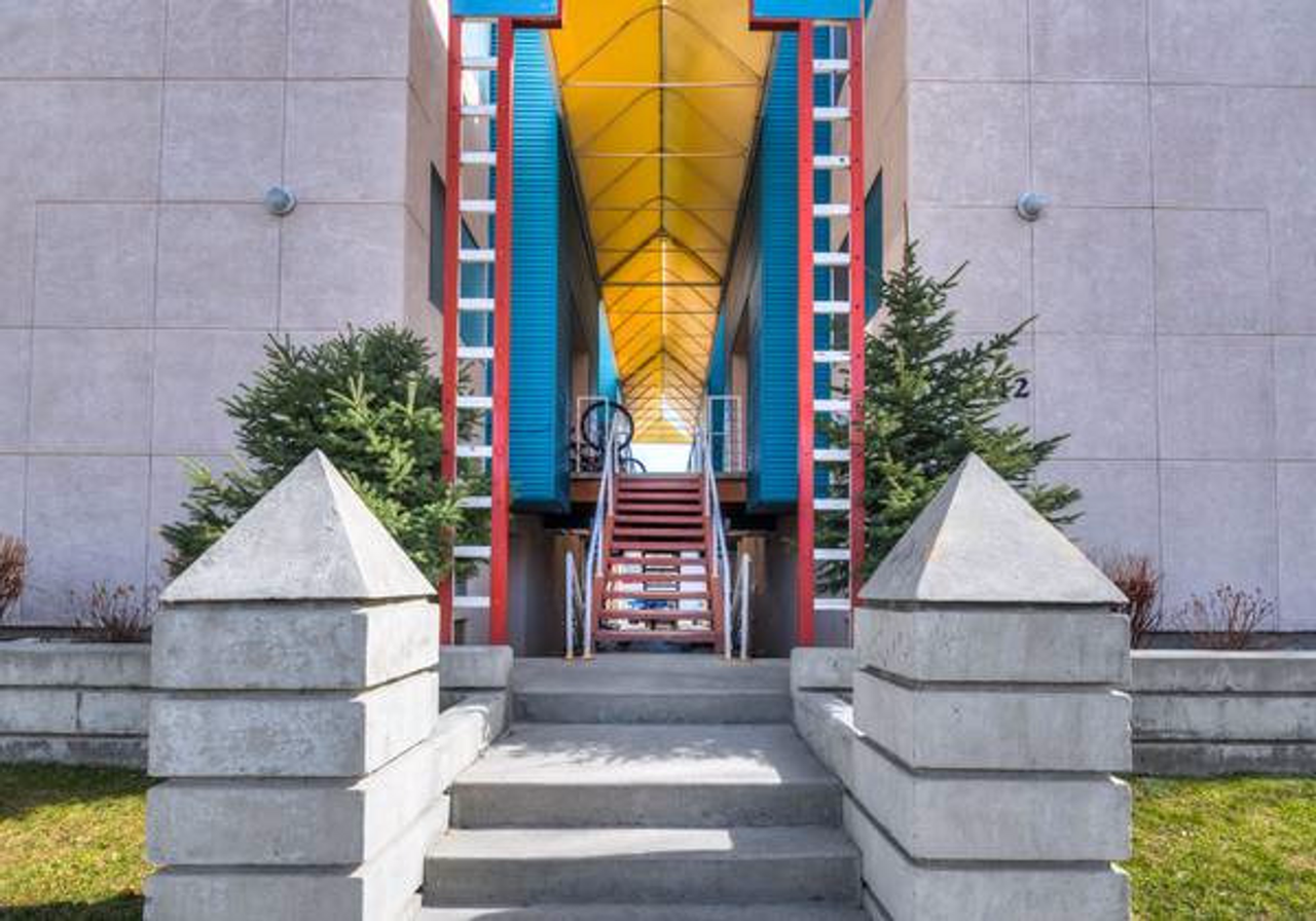 Longmont Station Apartments - Photo 2 of 3