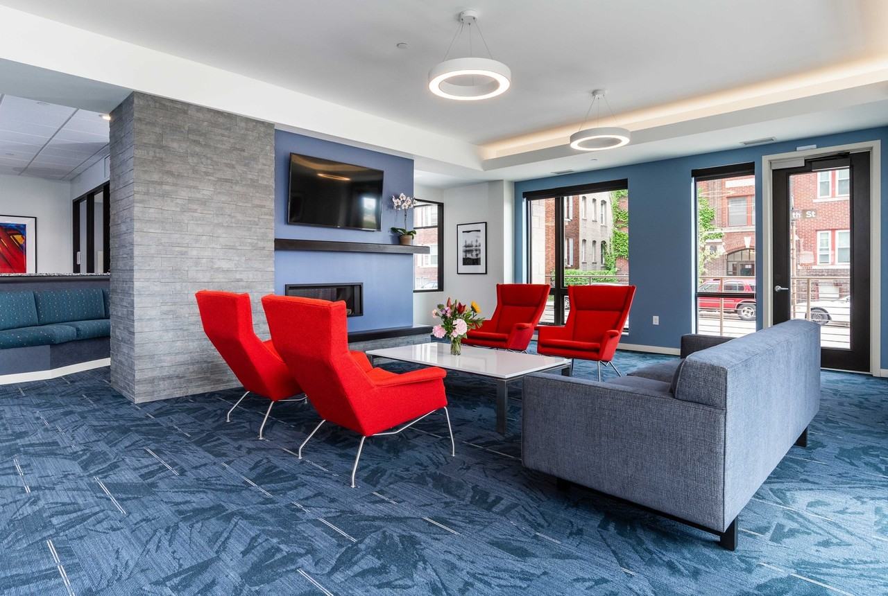 Aberdeen Apartments - Photo 2 of 26