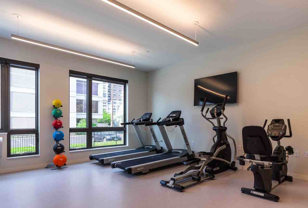 Aberdeen Apartments - Photo 3 of 26