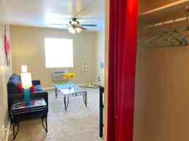 featured image of 502 W Jefferson St