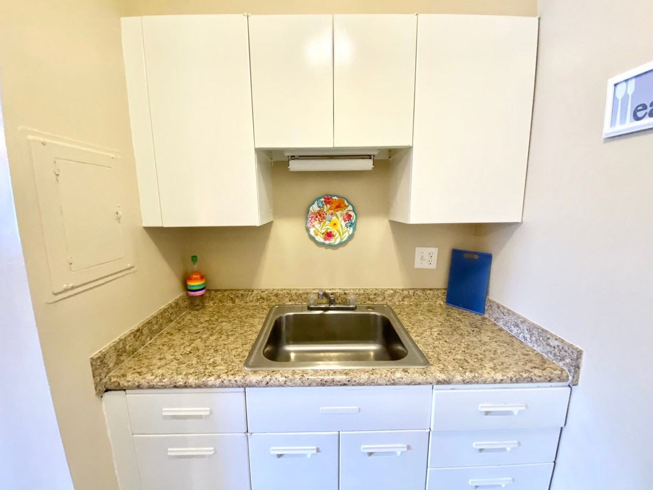 Phoenix - Photo 7 of 50