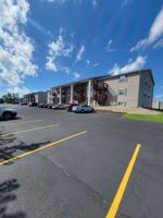 featured image of 2805 W Larchmont Ln