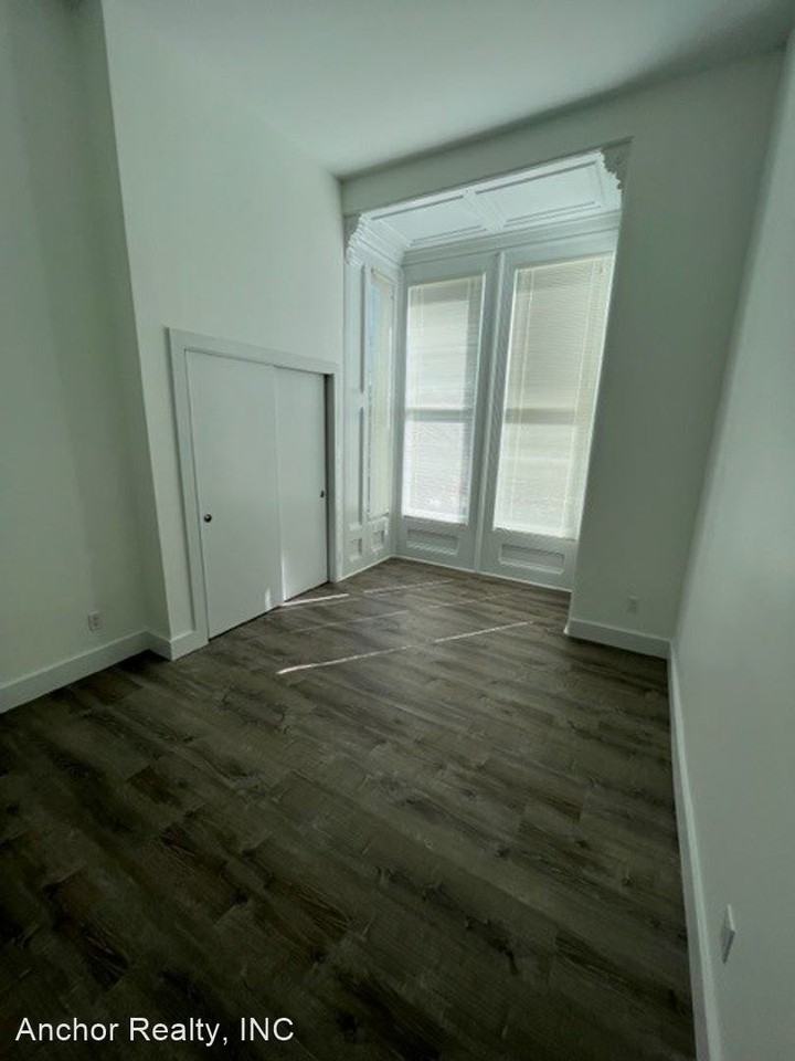 100 - 102 Haight Street - Photo 3 of 12