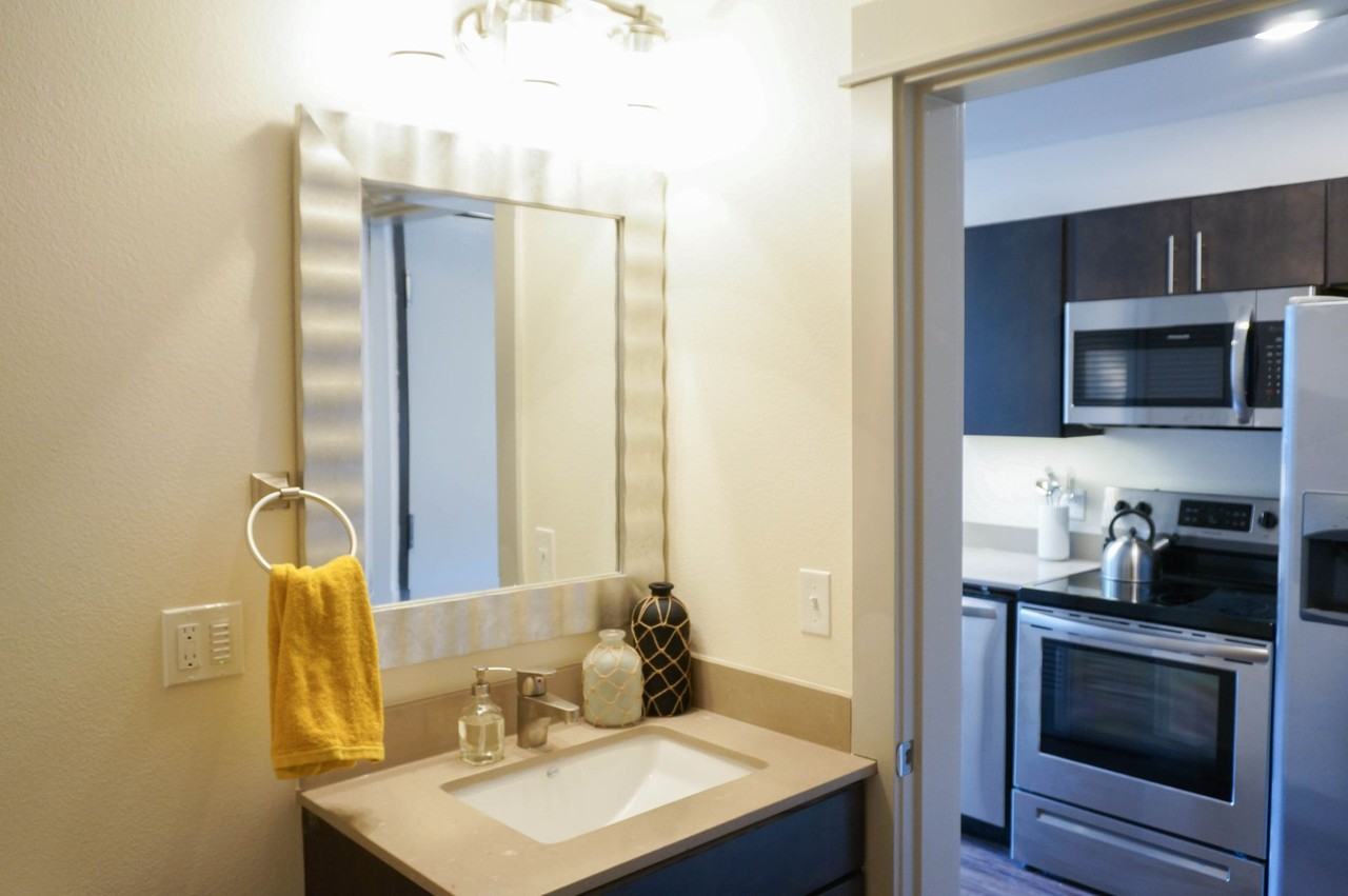 Everett - Photo 7 of 37