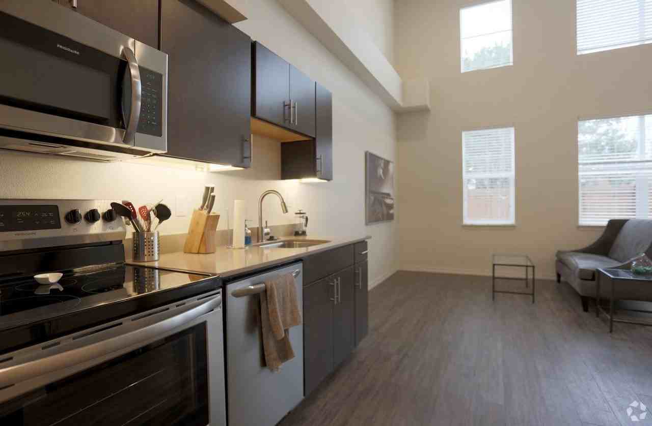 St. J's (Ivan 5) - Photo 5 of 16