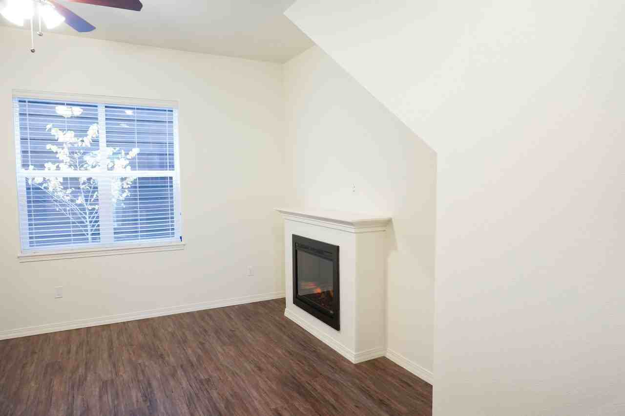 Syracuse (Ivan 3 - Photo 7 of 34