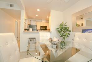 featured image of 1550 N Hope Ave