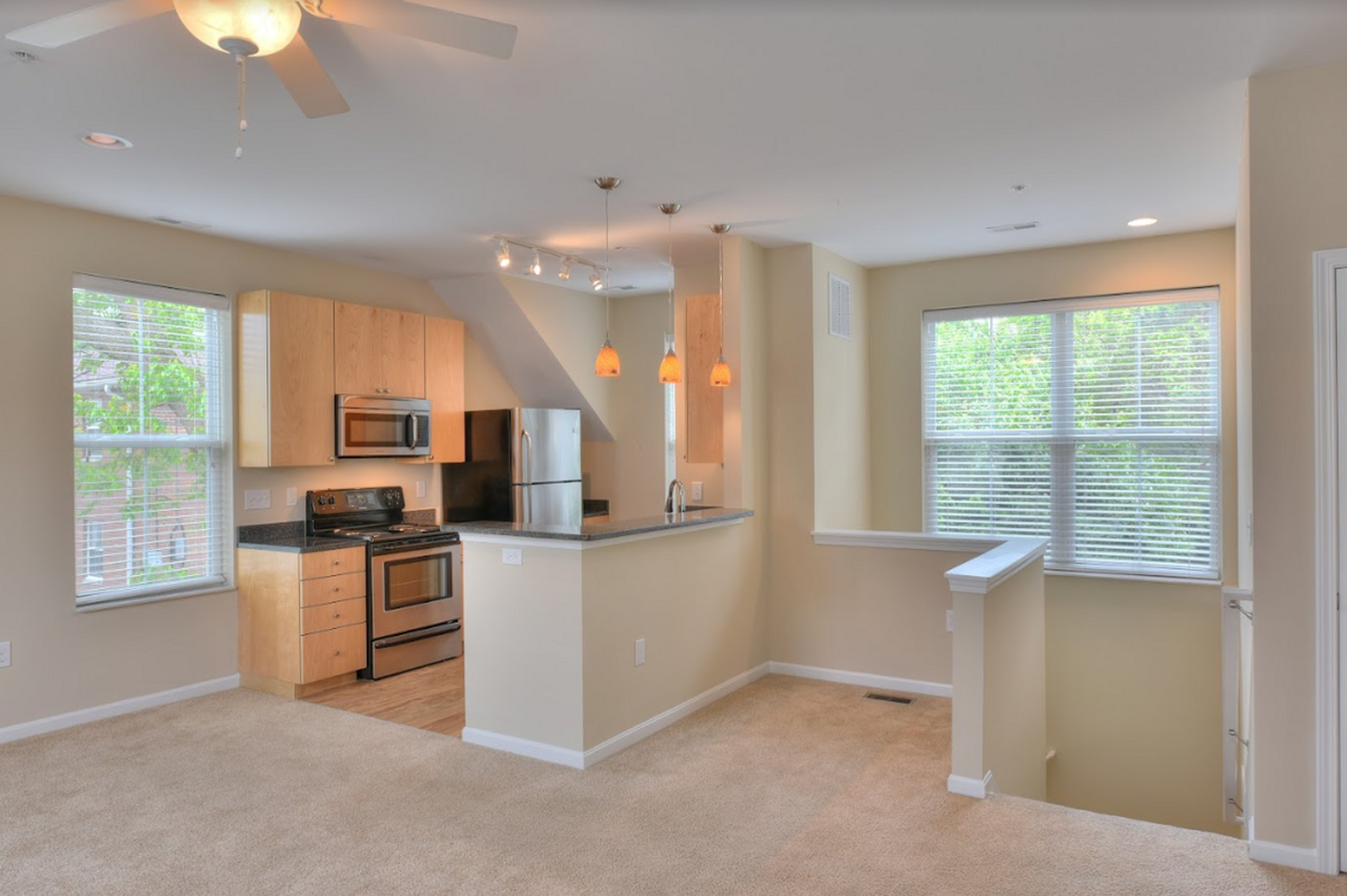 Grandview Village Apartments - Photo 2 of 18