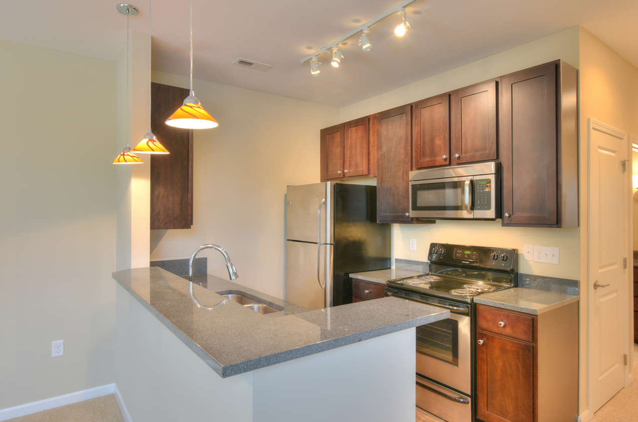Grandview Village Apartments - Photo 2 of 21