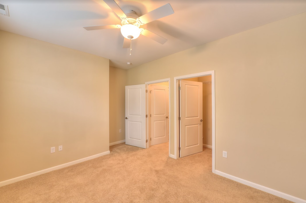 Grandview Village Apartments - Photo 4 of 21
