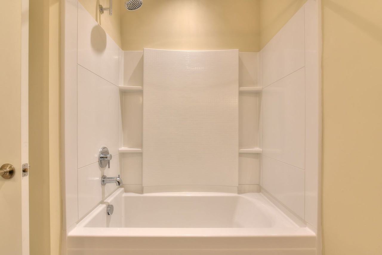Grandview Village Apartments - Photo 6 of 21