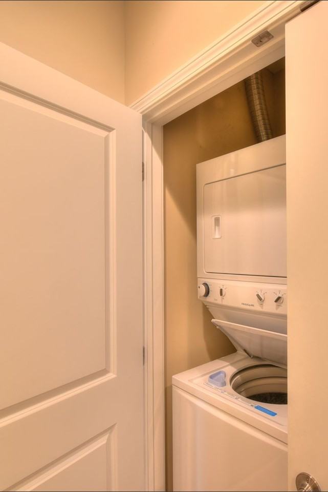 Grandview Village Apartments - Photo 7 of 21
