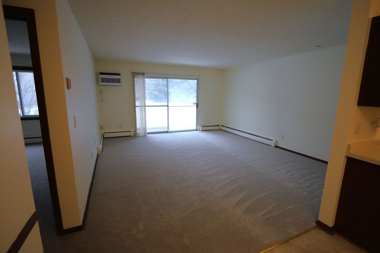 Edina Villa Apartments - Photo 6 of 19