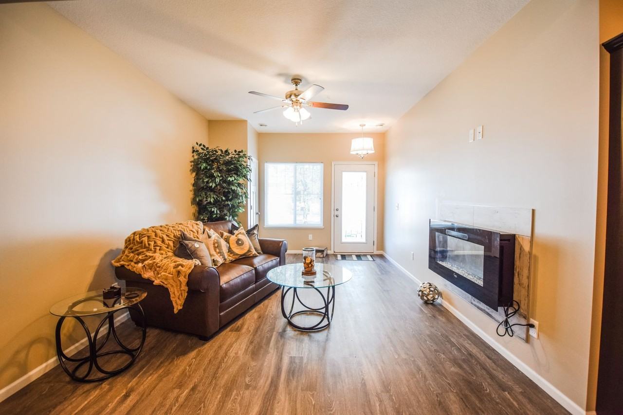 Fox Run Townhomes - Photo 3 of 35