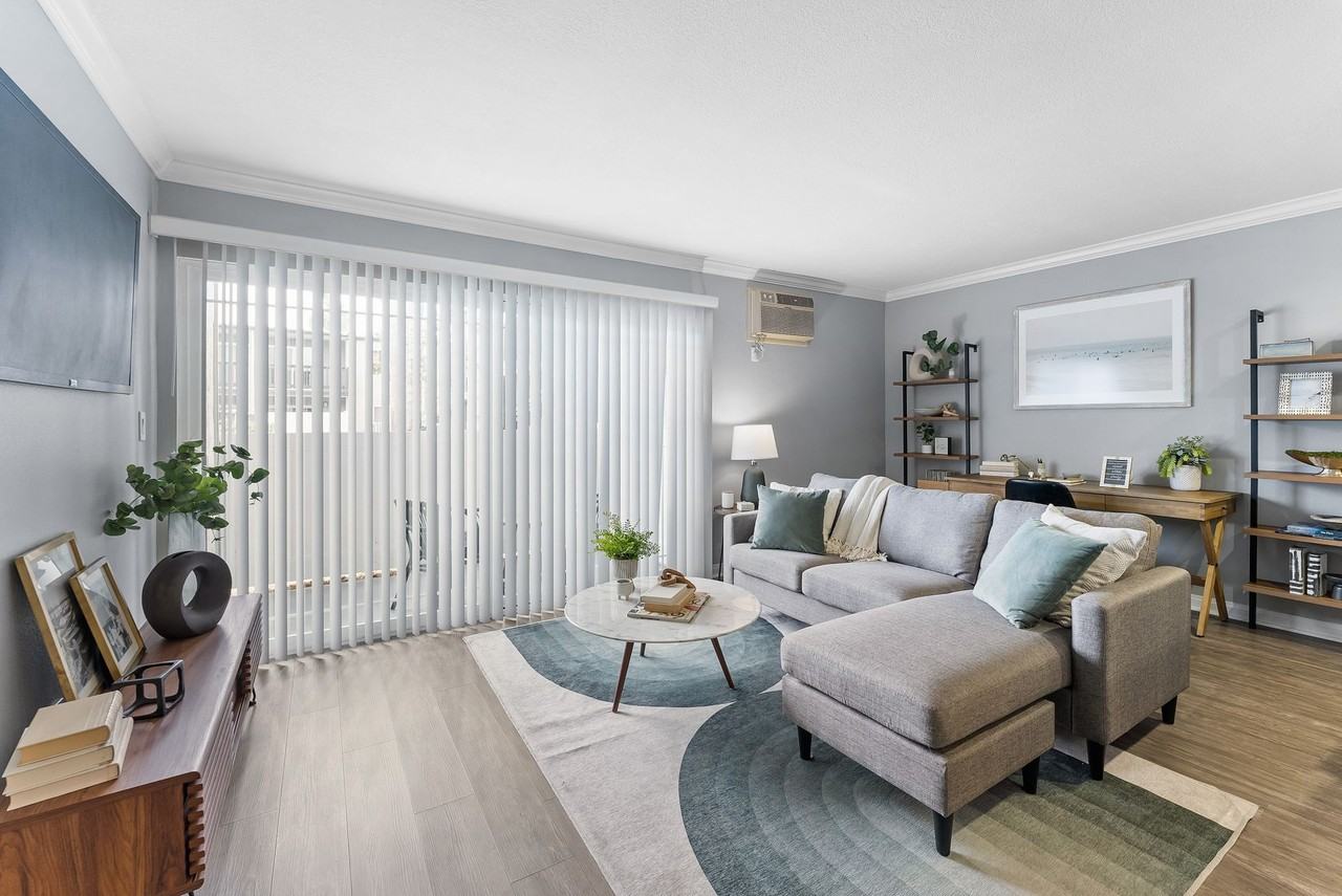 Summer Crest Apartments - Photo 6 of 49